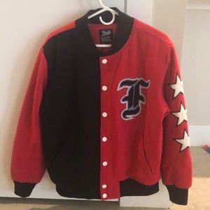 Fresh Phamily red letterman